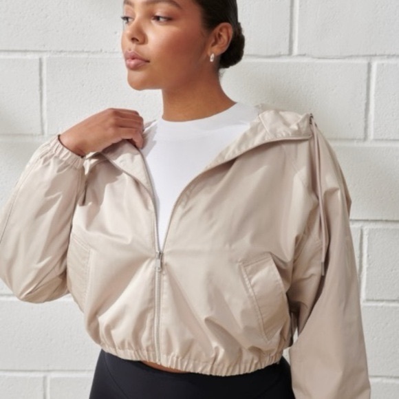 Abercrombie & Fitch Jackets & Blazers - Abercrombie & Fitch YPB Satin Windbreaker Jacket